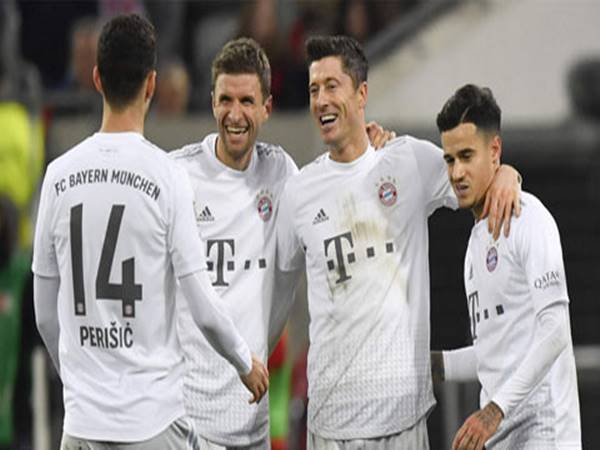Bayern Munich đại thắng Duesseldorf 4-0