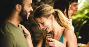 Cách nhận biết phụ nữ có chồng thích mình